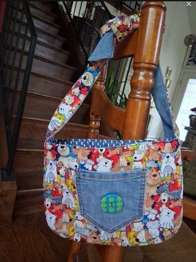 Doggy Themed Girl's Shoulder-Tie Purse